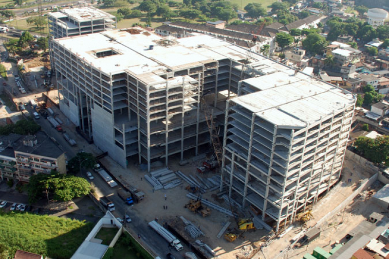 Estrutura de Concreto para Galpão Valor Alphaville - Estruturas de Concreto para Instalação Industrial São Paulo